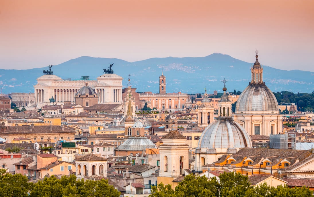 Skyline of Roman landmarks