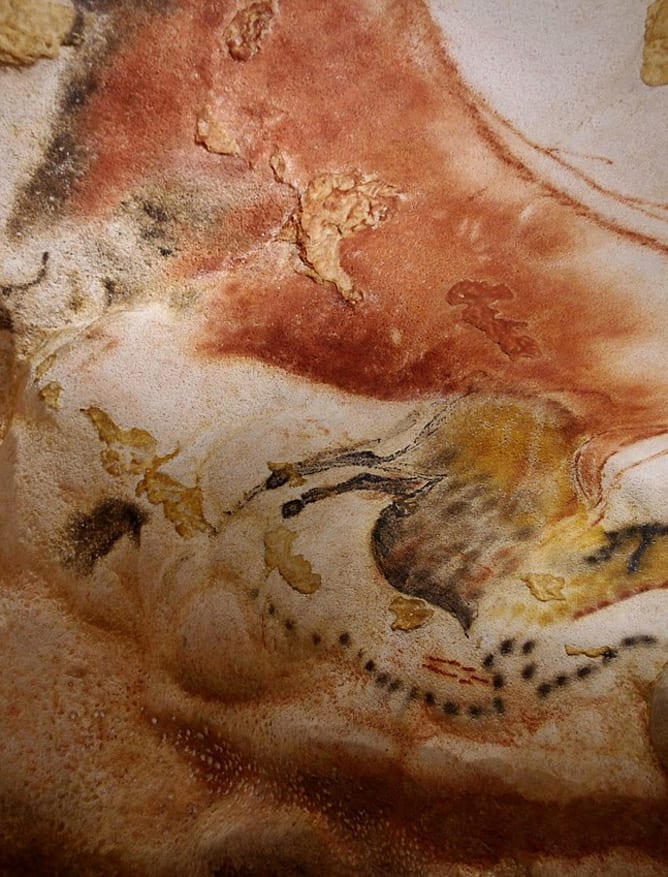 Prehistoric cave paintings in Lascaux